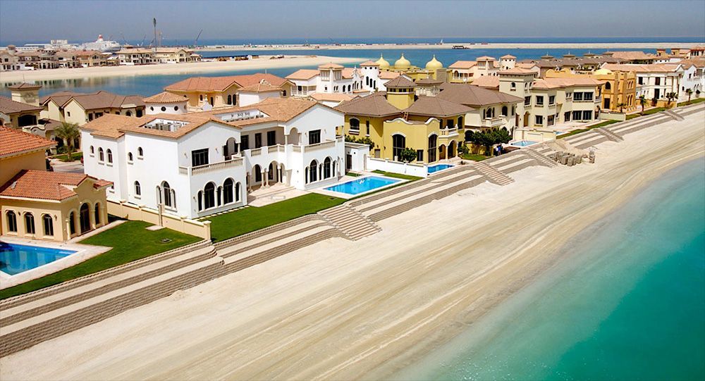 Beachfront Villas on Palm Jumeirah