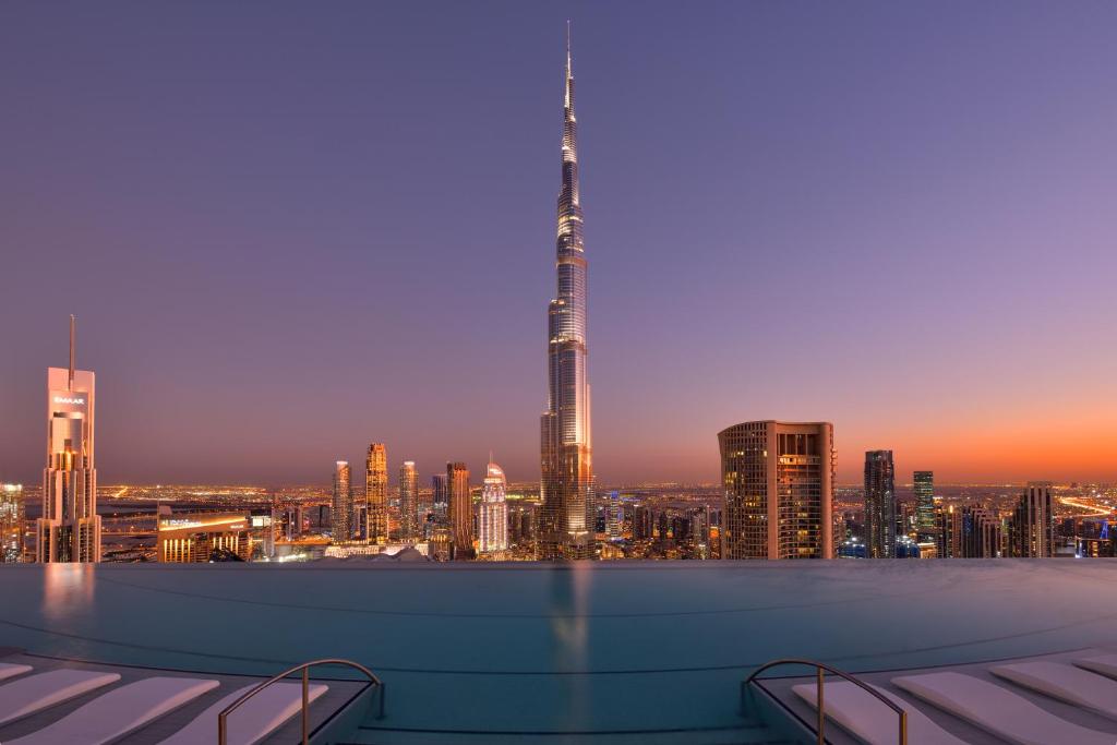 Sky views Dubai