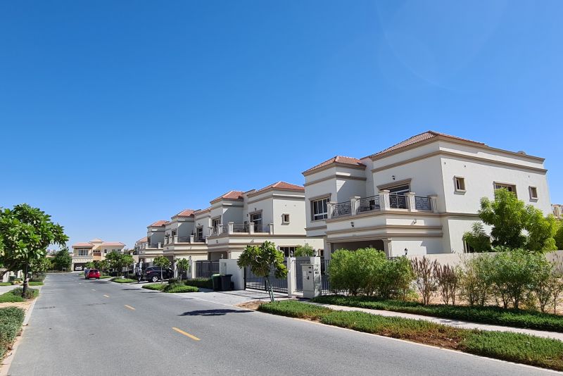 Top Varieties of Apartments and Villas offered by Dubai Real Estate