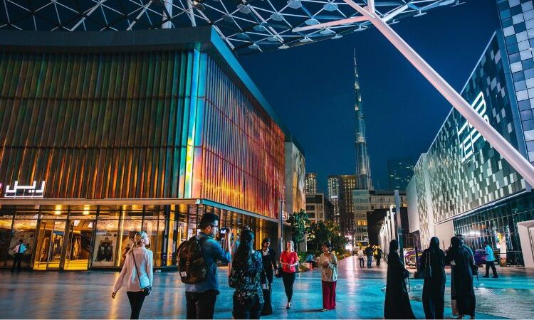  Dubai Commercial Property sees high demand