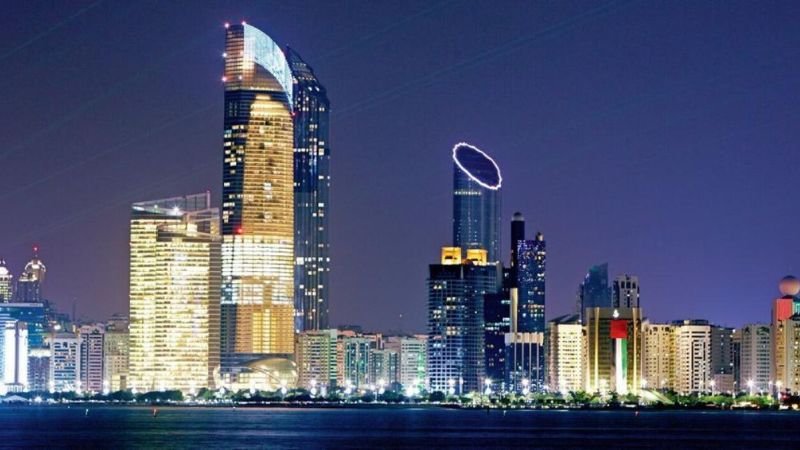 UAE: 50 fines issued against real estate agents, 7 licences suspended for